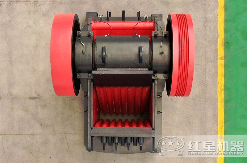 關(guān)于鄂式破碎機(jī)，客戶最常問(wèn)的5個(gè)問(wèn)題（附紅星機(jī)器真誠(chéng)解答）